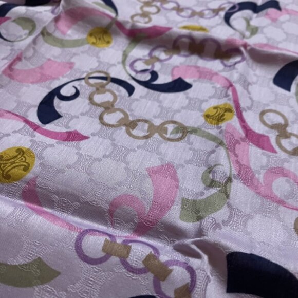 New Vintage CELINE Handkerchief Scarf Pocket Square Charms Macadam Logo Purple - Picture 3 of 4